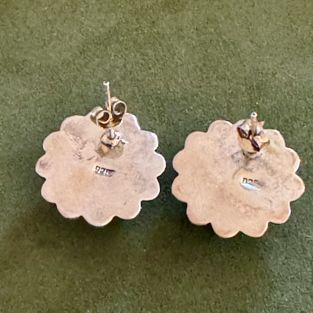 Vintage Sterling Silver Hematite (?) Post Earrings - Picture 7 of 10
